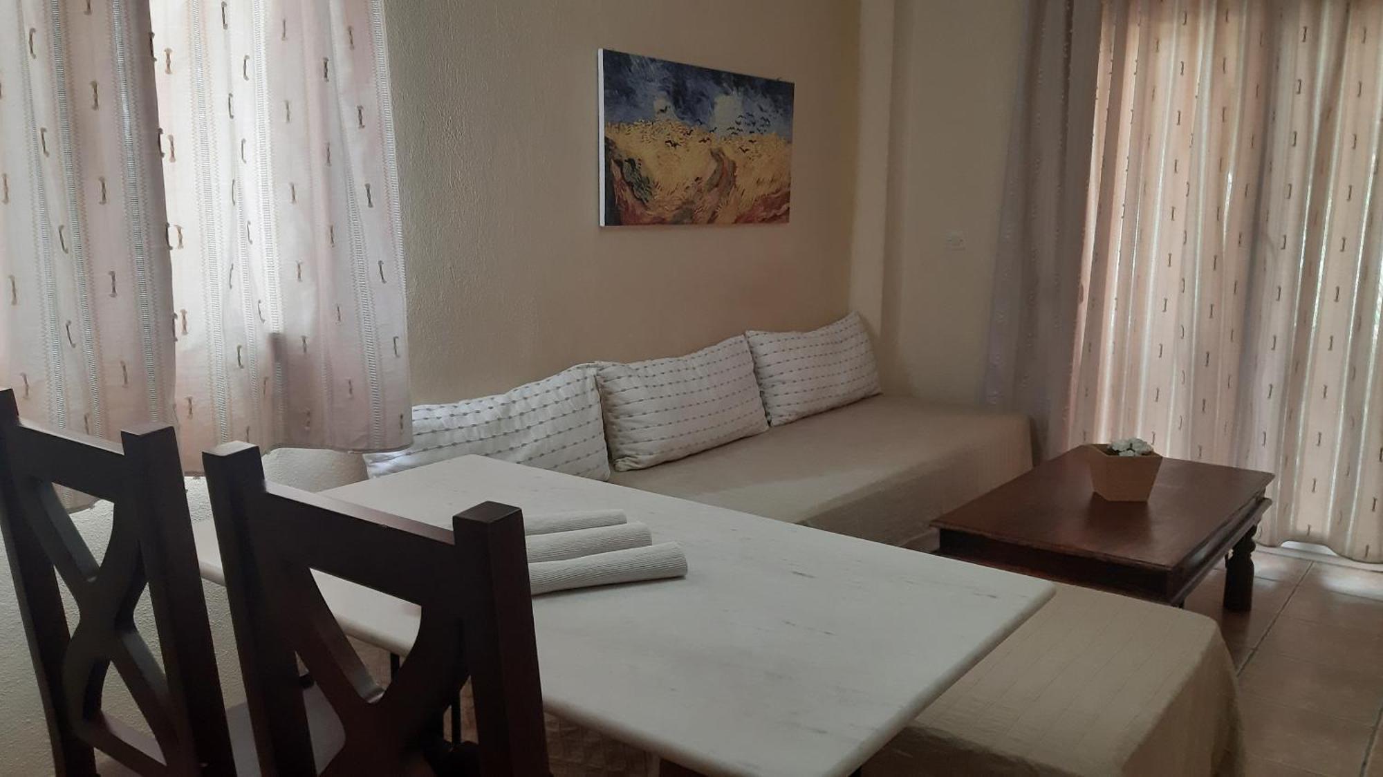 Ydna Family Hotel Apartments Poszídi Kültér fotó