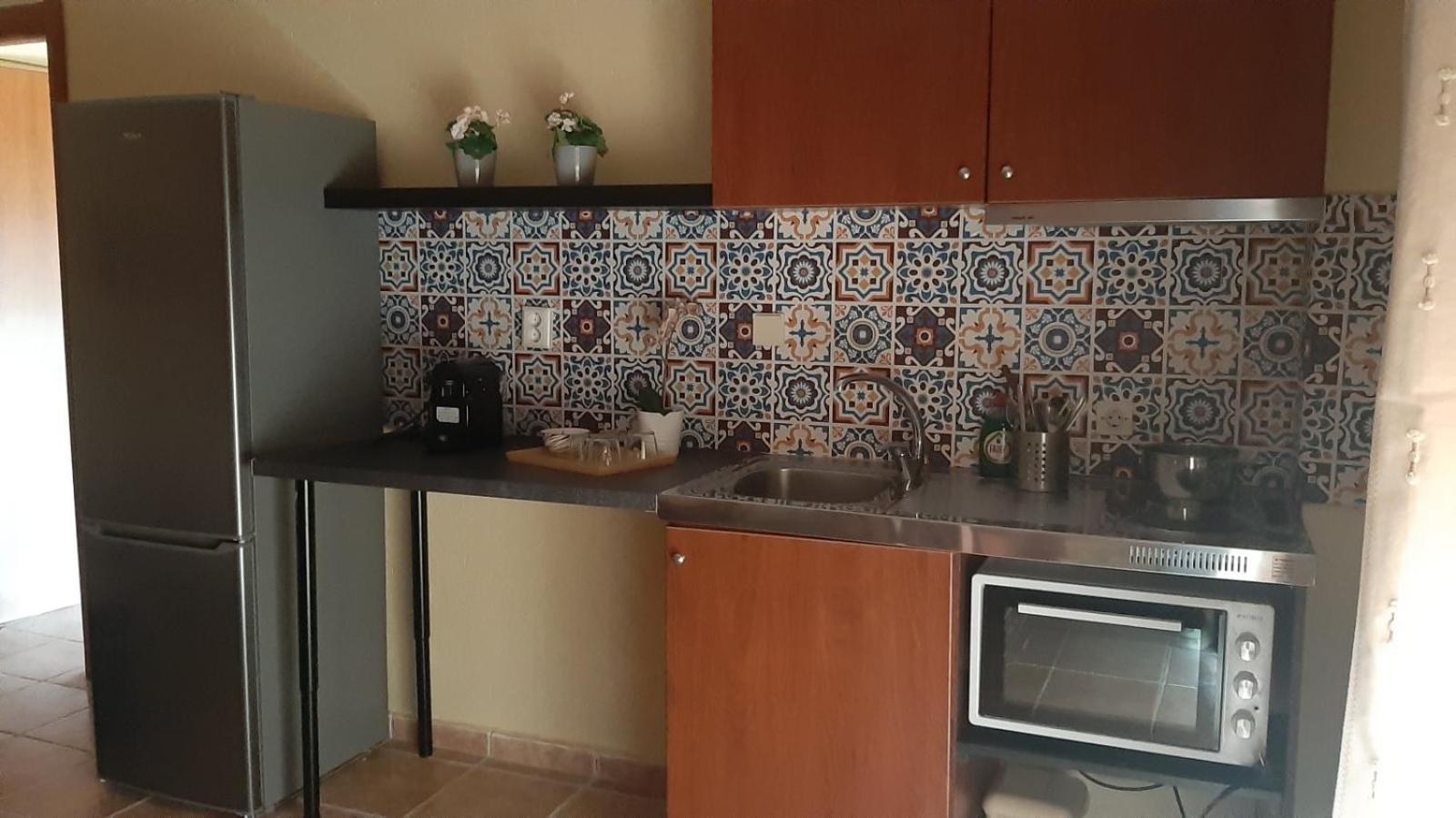 Ydna Family Hotel Apartments Poszídi Kültér fotó